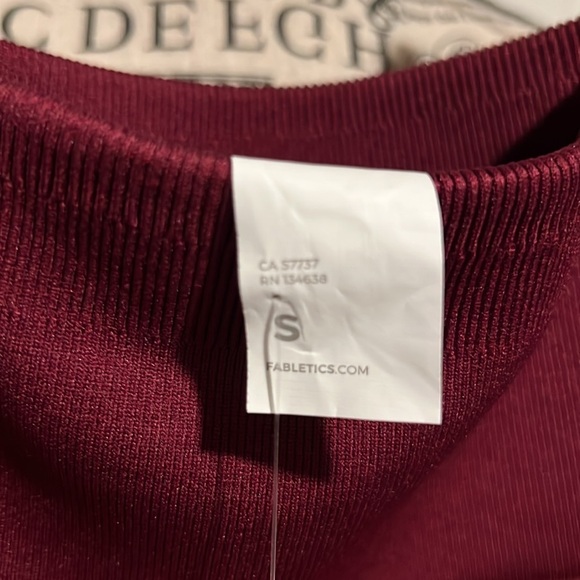 Fabletics High-Waisted Seamless Fair Isle Legging - Picture 4 of 4